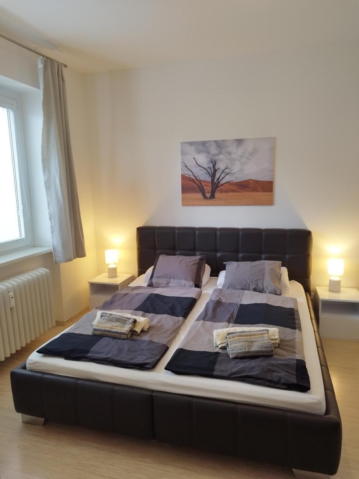 Amazing Flat In Old Town With Large Balcony Apartament Bratysława